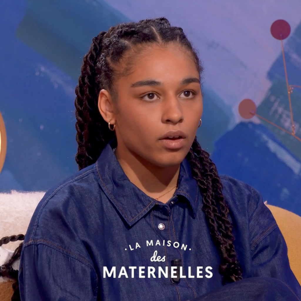 yona à la maison des maternelles-min Yona à la maison des maternelles, mars 2025